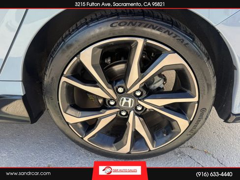 Used 2017 Honda Civic Sport image 22