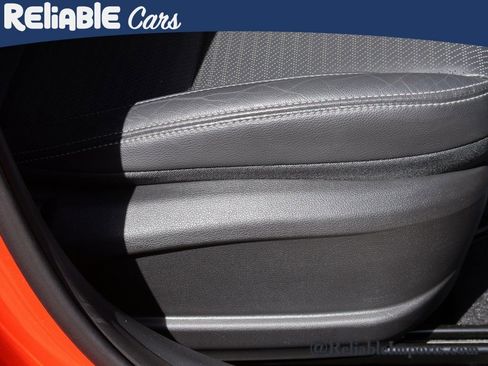 Used 2019 Hyundai Kona Limited image 11