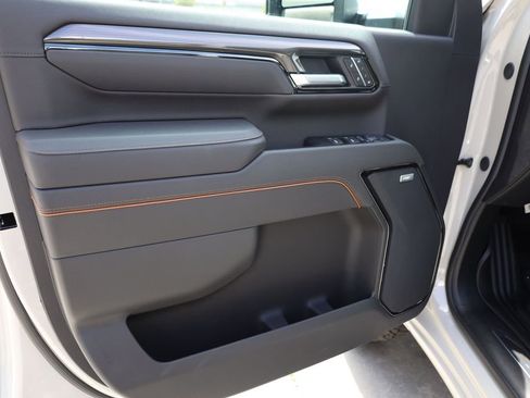 New 2026 GMC Sierra 3500 AT4 w/ Technology Package AWD/4WD image 10
