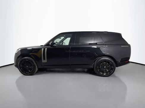 Certified 2025 Land Rover Range Rover Long Wheelbase SE image 9