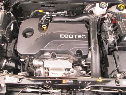 Used 2021 GMC Terrain SLT w/ Infotainment Package II image 29