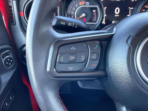 Used 2024 Jeep Wrangler Unlimited Rubicon AWD/4WD image 23