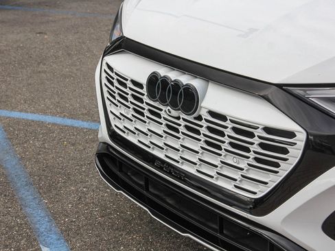 Certified 2024 Audi Q8 e-tron Prestige w/ Prestige Package image 13