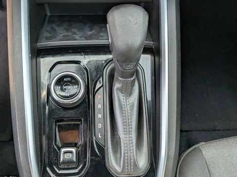 Certified 2024 Chevrolet Colorado Trail Boss w/ Technology Package AWD/4WD image 24