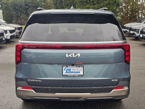 New 2026 Kia Carnival SX image 6