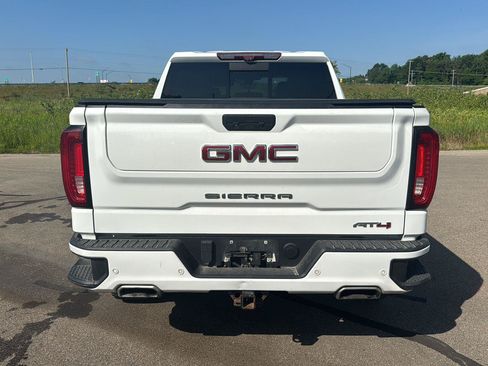 Used 2020 GMC Sierra 1500 AT4 w/ AT4 Premium Package AWD/4WD image 4