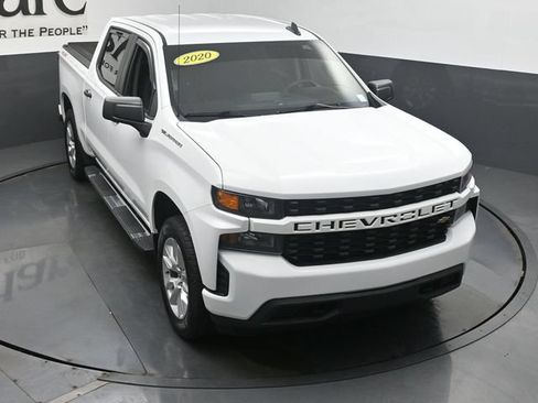Used 2020 Chevrolet Silverado 1500 Custom w/ Custom Value Package AWD/4WD image 47