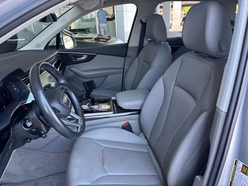 Used 2020 Audi Q7 3.0T Prestige w/ Prestige Package AWD/4WD image 5