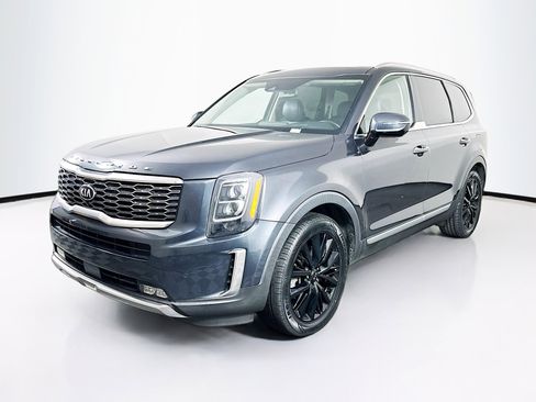 Used 2020 Kia Telluride SX w/ SX Prestige Package image 3