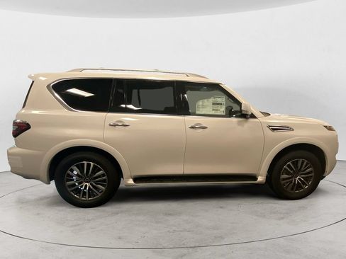Certified 2024 Nissan Armada SL w/ Cargo Package AWD/4WD image 7