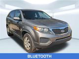 Used 2012 Kia Sorento LX w/ Third Row Pkg image 4