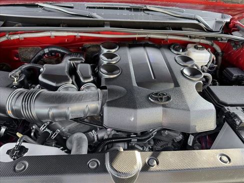 Used 2024 Toyota 4Runner SR5 image 21