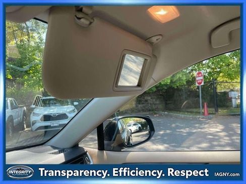 Certified 2020 Toyota RAV4 XLE w/ All Weather Liner Package AWD/4WD image 32