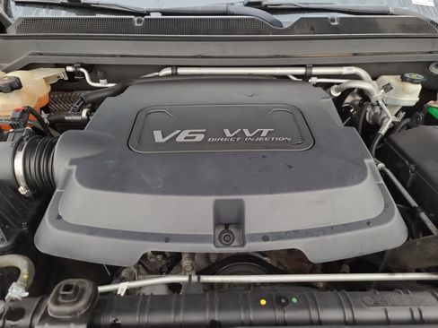 Used 2016 GMC Canyon SLT w/ Driver Alert Package image 17