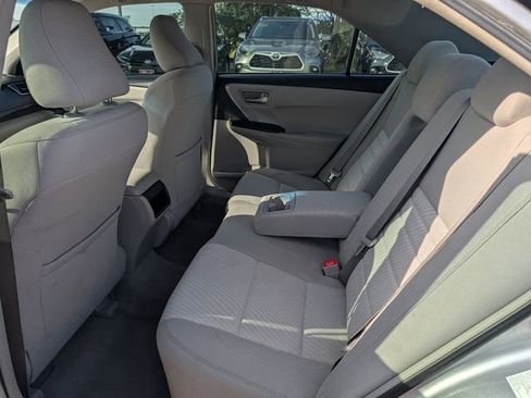 Used 2017 Toyota Camry LE FWD image 25