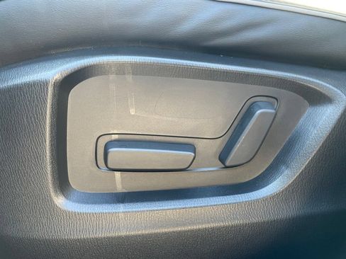 Used 2025 MAZDA CX-5 AWD 2.5 S w/ Select Package image 17