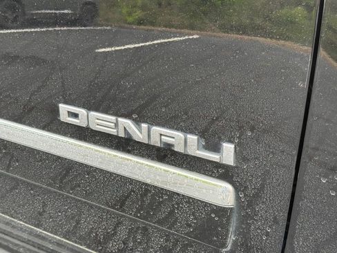Used 2013 GMC Yukon XL Denali AWD/4WD image 14