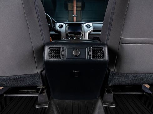 Used 2020 Toyota Tundra SR5 w/ SR5 Upgrade Package image 32