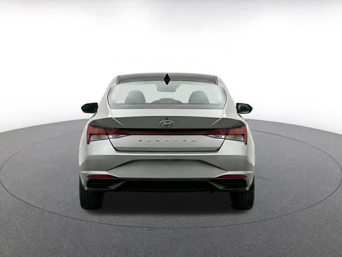 Used 2026 Hyundai Elantra Sport FWD image 8