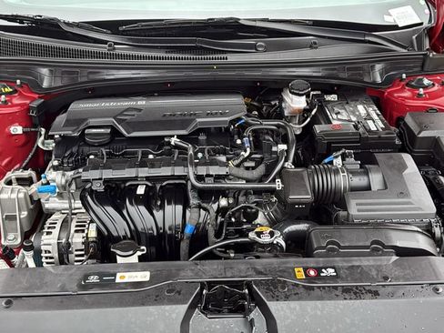 Used 2025 Hyundai Elantra SE FWD image 27