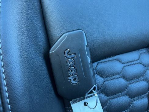 Certified 2023 Jeep Wrangler Unlimited Sport image 29