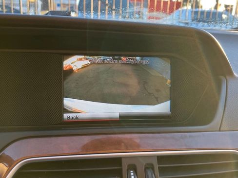 Used 2013 Mercedes-Benz C 300 4MATIC Sedan w/ Multimedia Pkg image 12