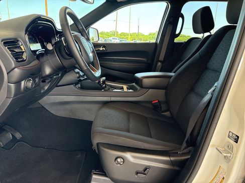 Used 2025 Dodge Durango GT w/ Blacktop Package RWD image 13