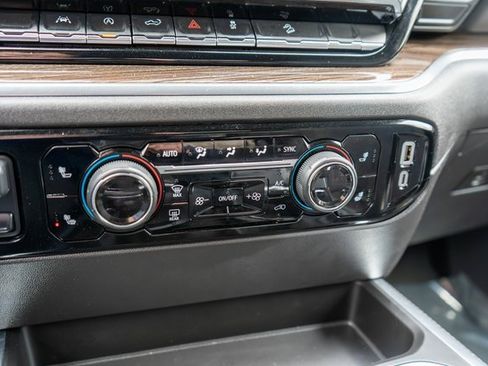 Used 2024 Chevrolet Silverado 1500 LT Trail Boss image 30