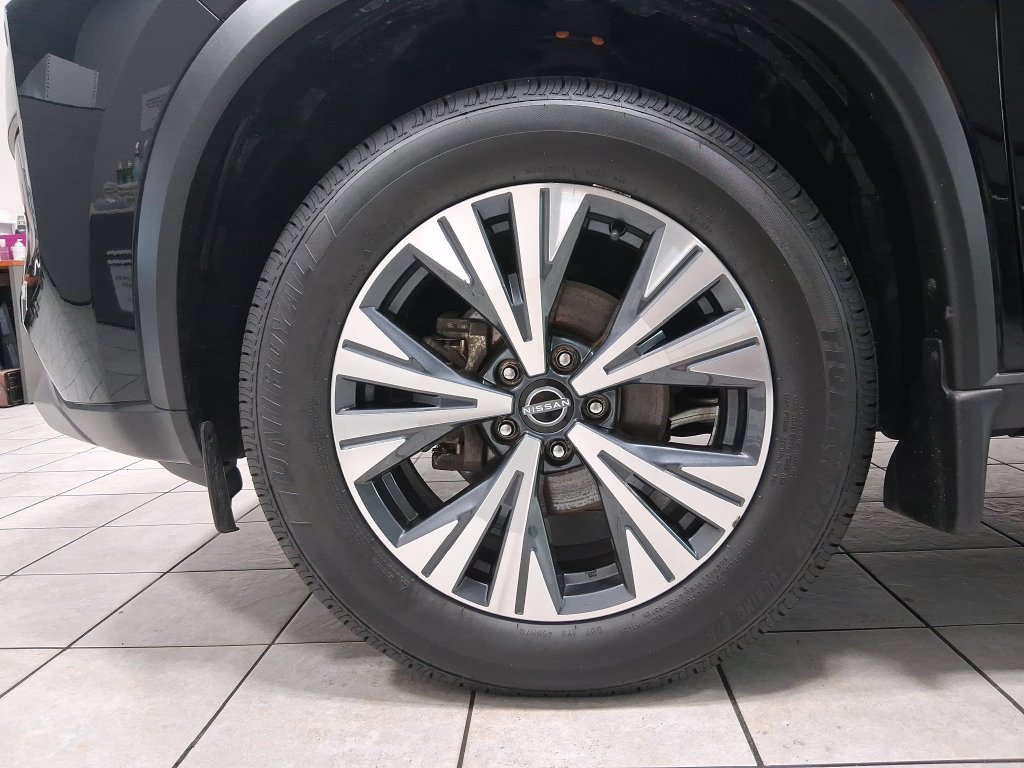Used 2023 Nissan Rogue SV AWD/4WD image 38