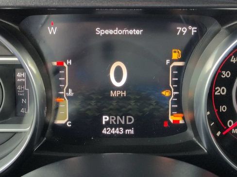 Used 2022 Jeep Wrangler Unlimited Rubicon w/ Xtreme Recon 35" Tire Package AWD/4WD image 30