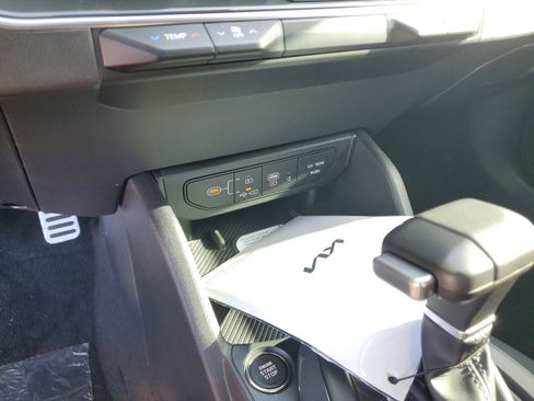 New 2026 Kia K4 GT-Line Turbo FWD image 24