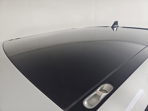 Used 2022 Rivian R1T Adventure image 13