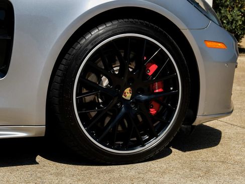 Used 2017 Porsche Panamera Turbo w/ Sportdesign Package AWD/4WD image 67