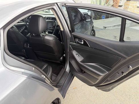 Used 2020 Nissan Maxima 3.5 SV w/ Floor Mat Group FWD image 21
