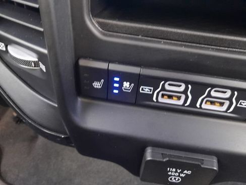 Used 2023 RAM 1500 Limited AWD/4WD image 46
