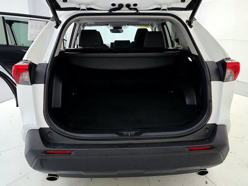 Used 2022 Toyota RAV4 XLE w/ Convenience Package AWD/4WD image 20
