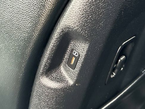 Used 2023 Kia Sportage X-Line w/ X-Line Premium Package image 18