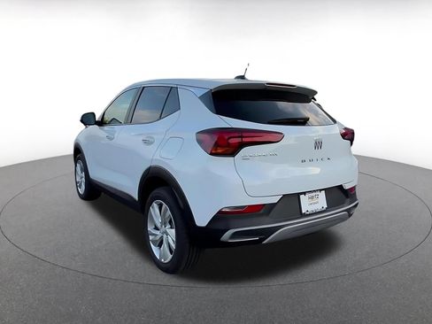 Used 2025 Buick Encore GX Preferred AWD/4WD image 11