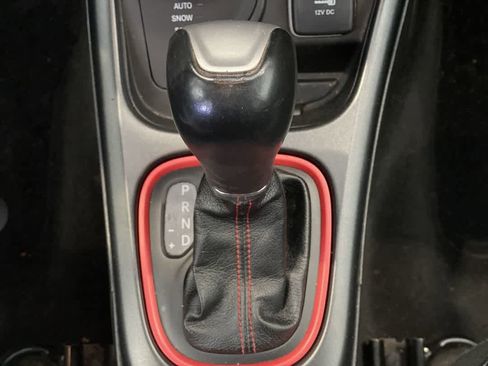 Used 2019 Jeep Compass Trailhawk AWD/4WD image 22