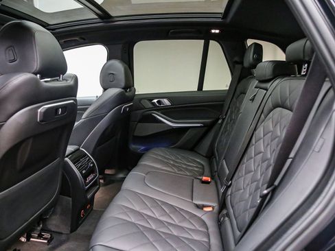 Used 2024 BMW X5 xDrive40i w/ M Sport Package AWD/4WD image 21