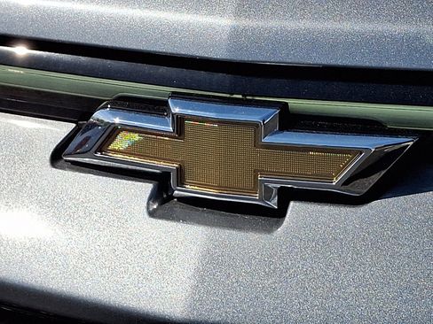 New 2026 Chevrolet Equinox EV LT FWD image 15