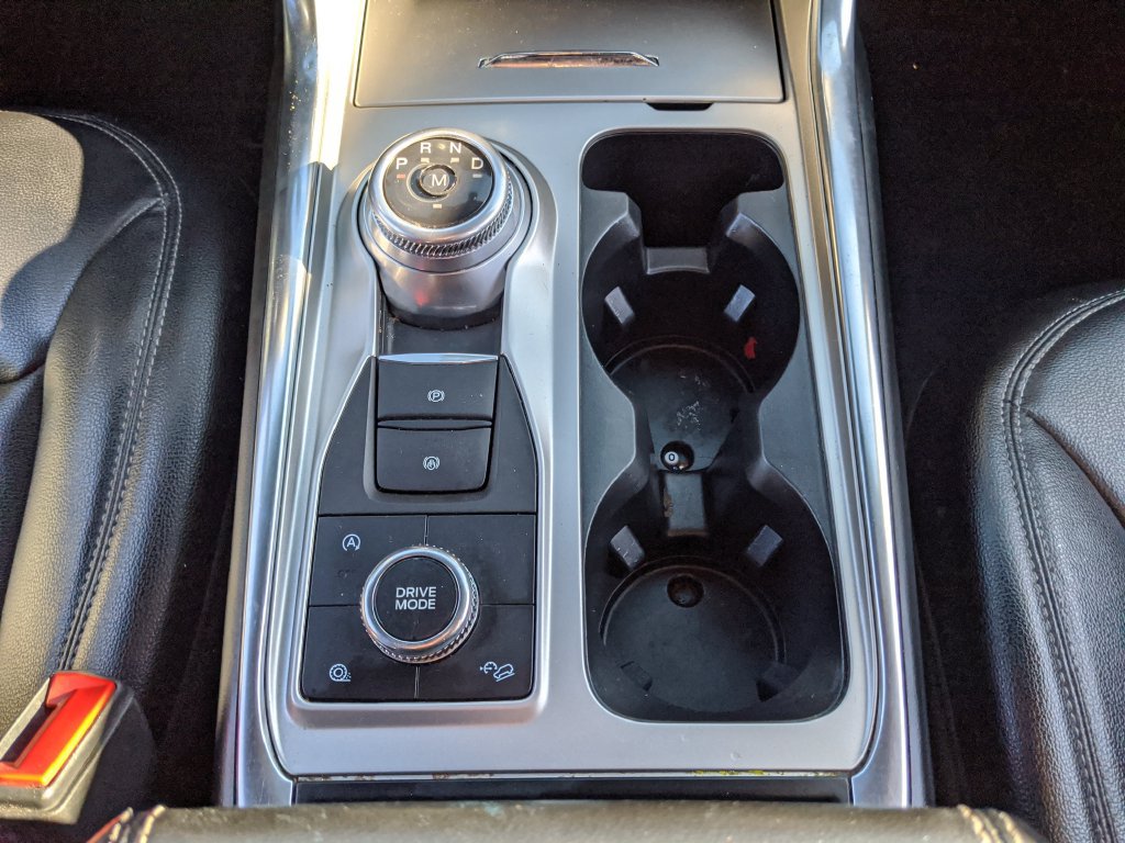 Used 2020 Ford Explorer XLT w/ Equipment Group 202A AWD/4WD image 9