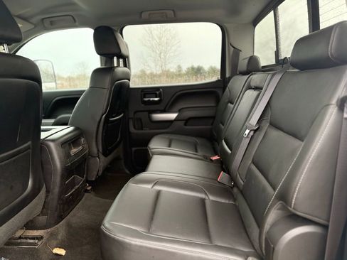 Used 2015 Chevrolet Silverado 2500 LTZ image 28