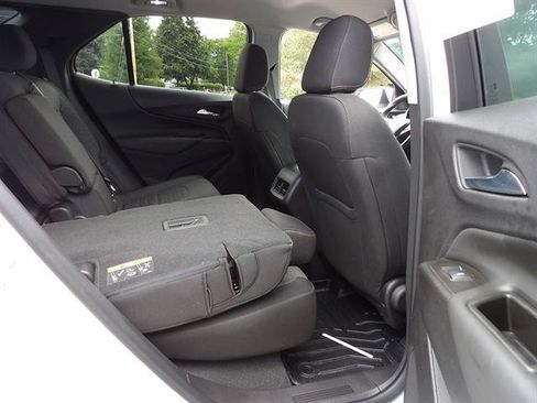 Used 2024 Chevrolet Equinox LT AWD/4WD image 38