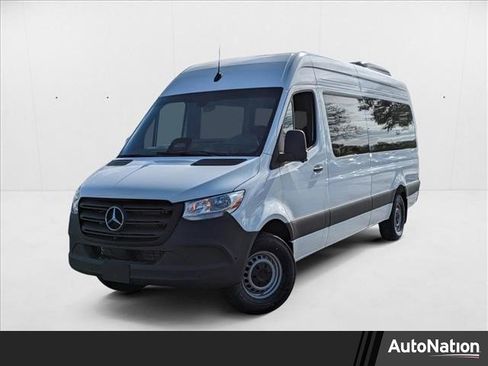 New 2025 Mercedes-Benz Sprinter 2500 image 1