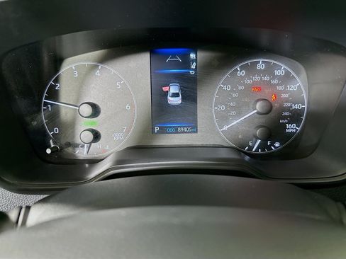 Used 2025 Toyota Corolla LE FWD image 19