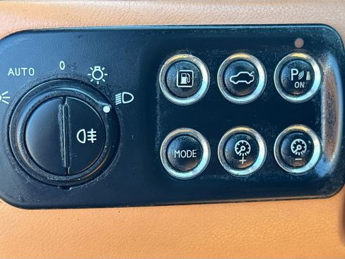 Used 2015 Maserati GranTurismo Sport RWD image 11