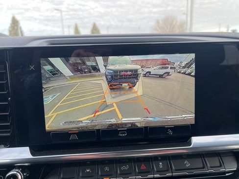 New 2026 GMC Sierra 1500 Elevation image 17