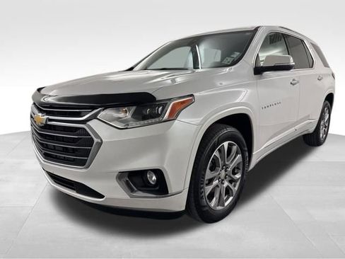 Used 2021 Chevrolet Traverse Premier image 4