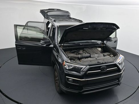 Used 2019 Toyota 4Runner Limited AWD/4WD image 25